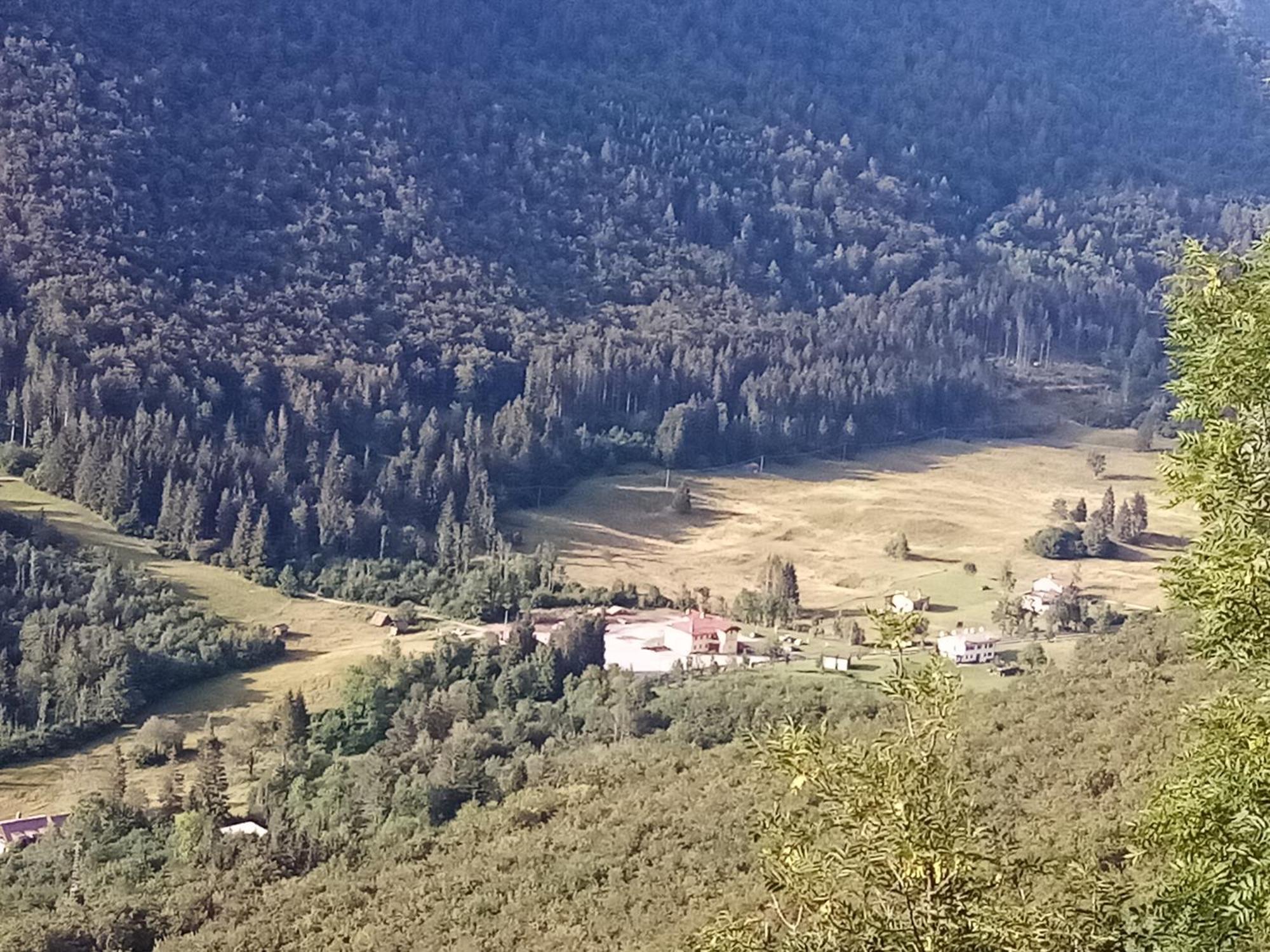 Ristorante E B&B In Sella Pozzis Екстер'єр фото
